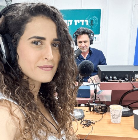 אביב דנינו בראיון לרדיו קסם עם מורי טויק